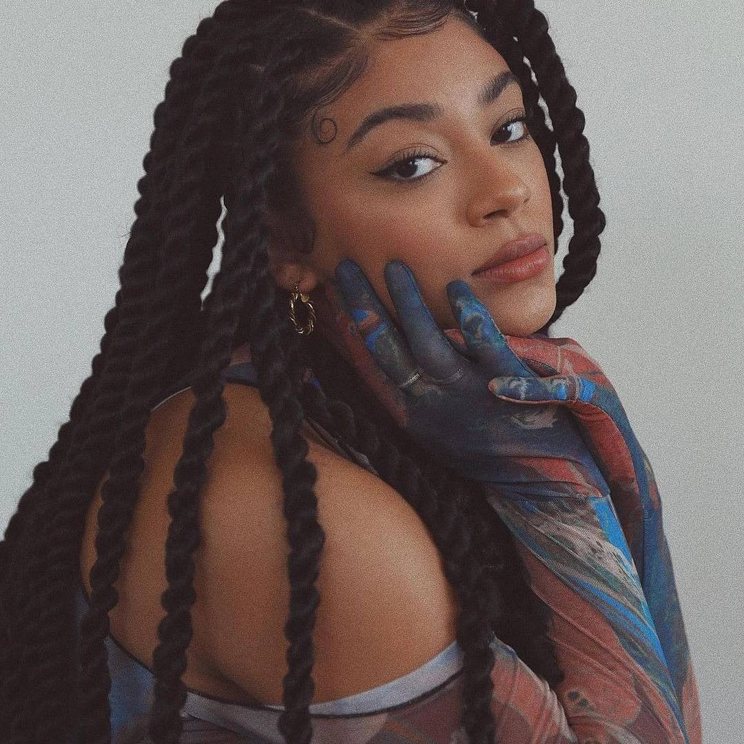 16 Twist Braid Hairstyles With Stunning Length