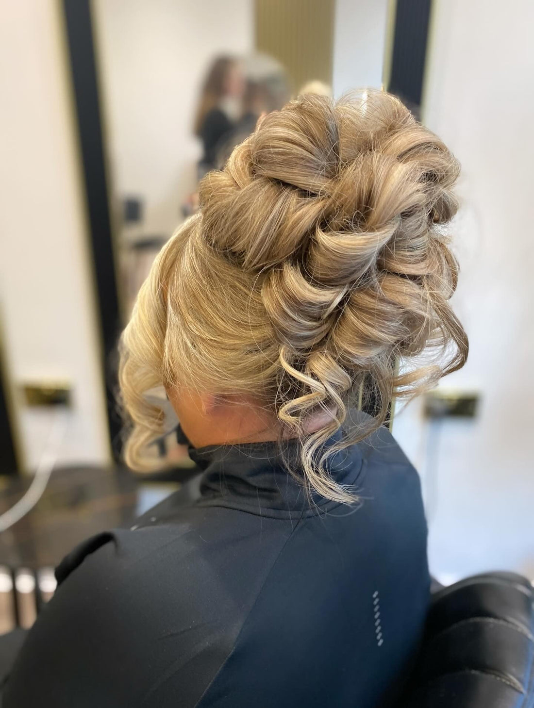 16 Effortless Birthday Hairstyles Ideas