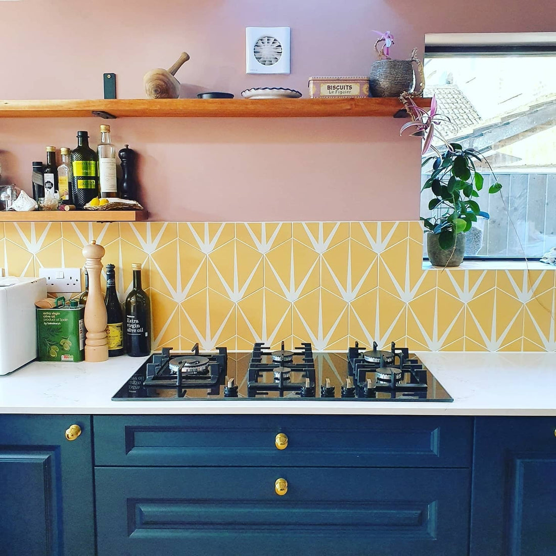 16 Trendy Yellow And Blue Kitchen Ideas For Every Home