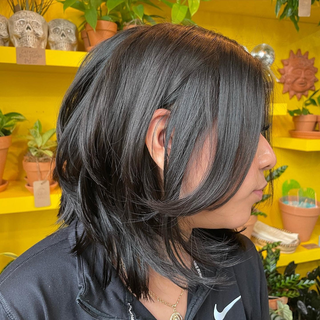 17 Stylish Medium Layered Shag Ideas for a Polished Edge