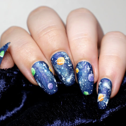 15 Unique Galaxy Nail Ideas That Steal the Spotlight